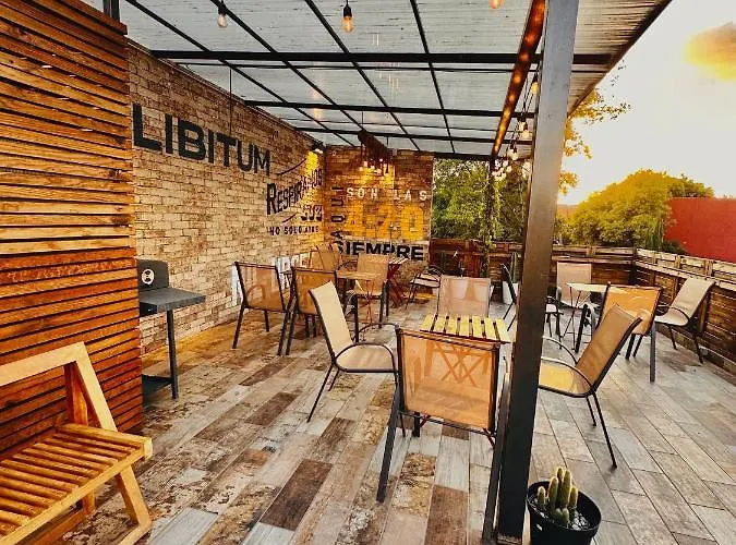 Del Lofts Hotel *